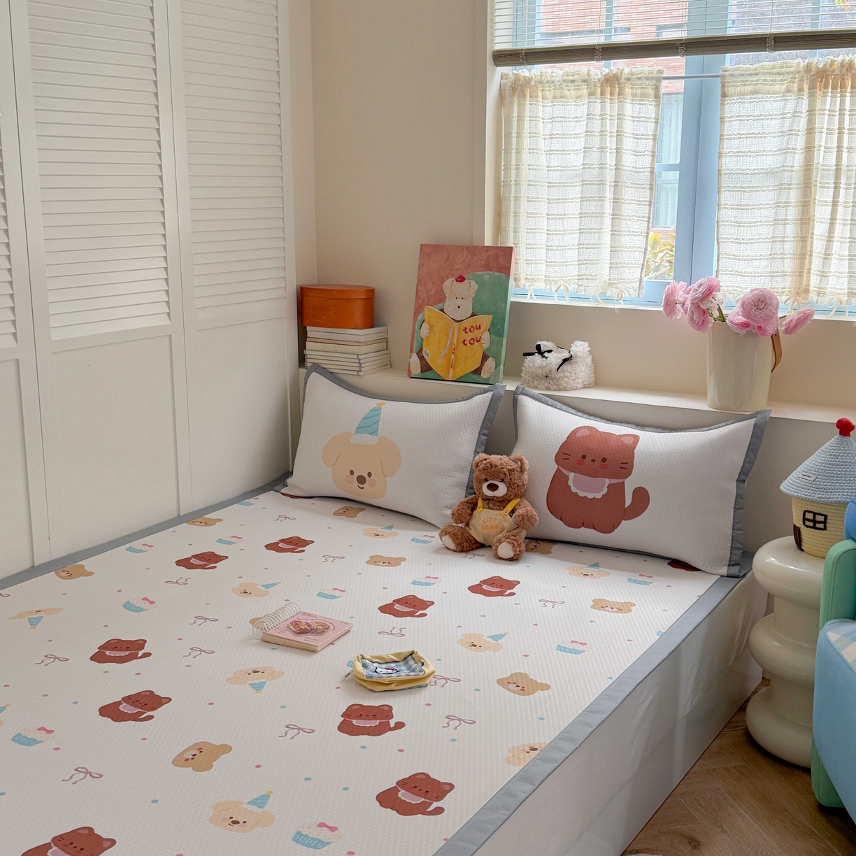 91家纺网 家纺一手货源 找家纺 Sweet dreams甜梦 2026新款数码印花小板凉感豆豆席 蛋糕小熊