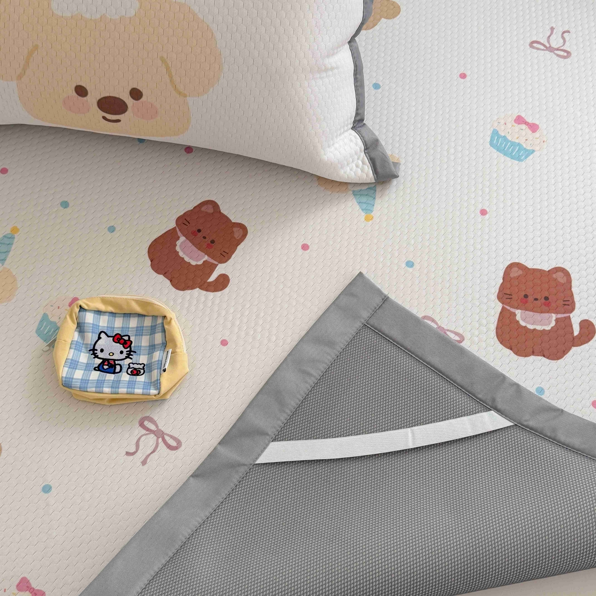 91家纺网 家纺一手货源 找家纺 Sweet dreams甜梦 2026新款数码印花小板凉感豆豆席 蛋糕小熊