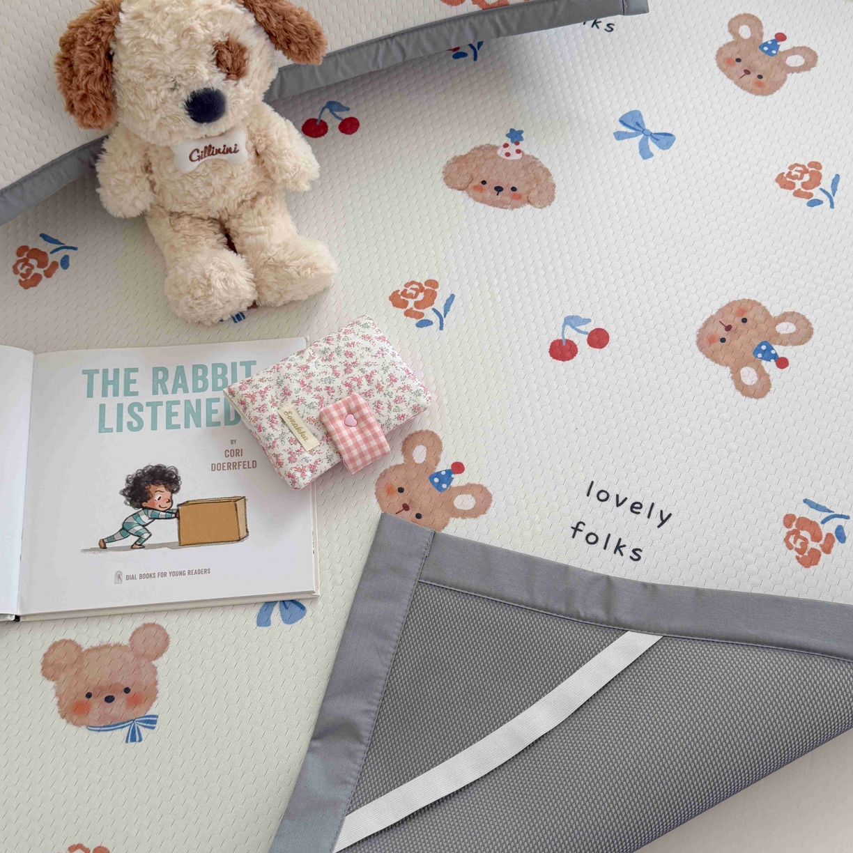 91家纺网 家纺一手货源 找家纺 Sweet dreams甜梦 2026新款数码印花小板凉感豆豆席 蝴蝶结狗狗