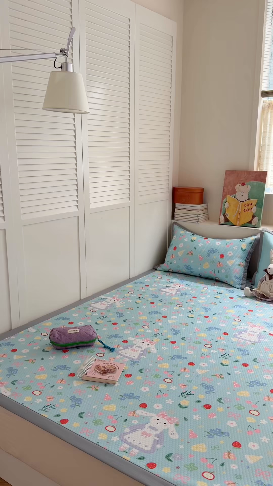 91家纺网 家纺一手货源 找家纺 Sweet dreams甜梦 2026新款数码印花小板凉感豆豆席 花花小兔