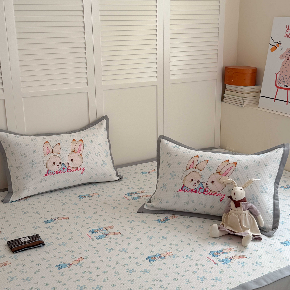 91家纺网 家纺一手货源 找家纺 Sweet dreams甜梦 2026新款数码印花小板凉感豆豆席 花纹兔