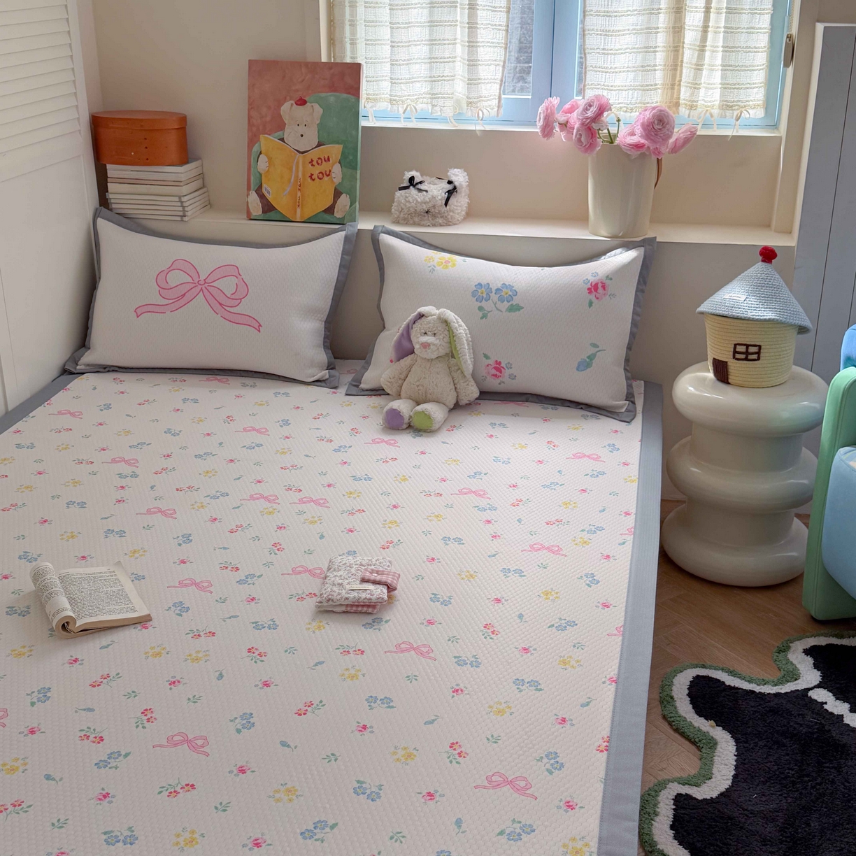 91家纺网 家纺一手货源 找家纺 Sweet dreams甜梦 2026新款数码印花小板凉感豆豆席 黄底粉花