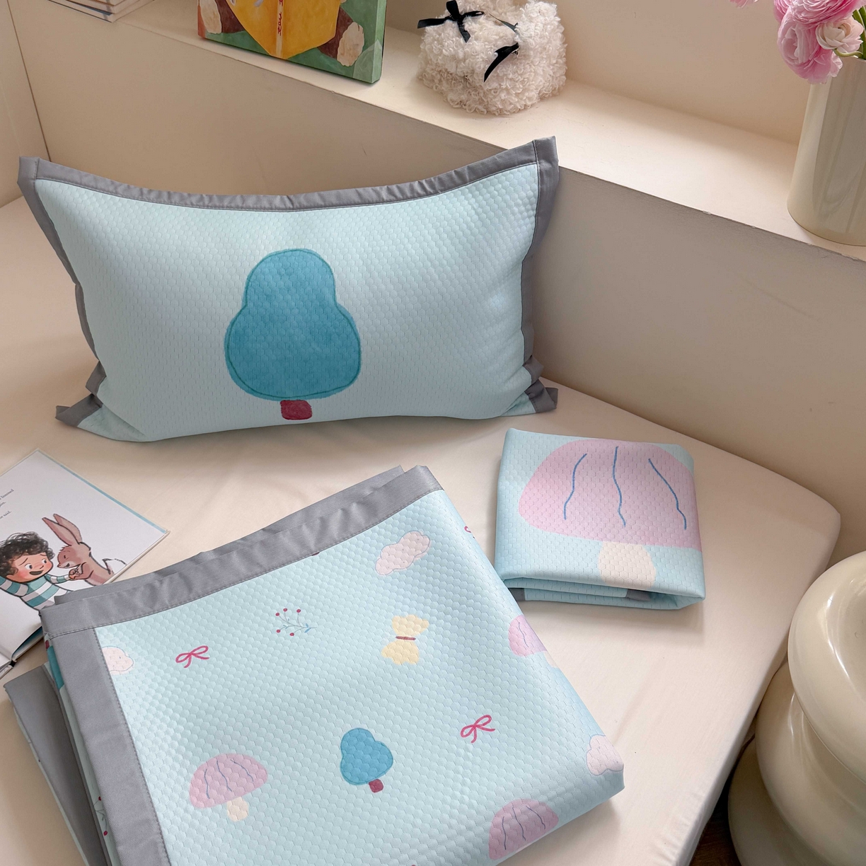 91家纺网 家纺一手货源 找家纺 Sweet dreams甜梦 2026新款数码印花小板凉感豆豆席 小森林