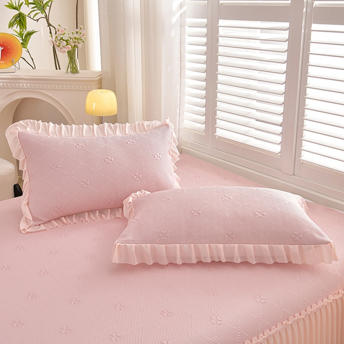 91家纺网 家纺一手货源 找家纺 席匠 2026新款凉感冰豆豆床裙款凉席席子凉席-PE系列 幸运草-粉