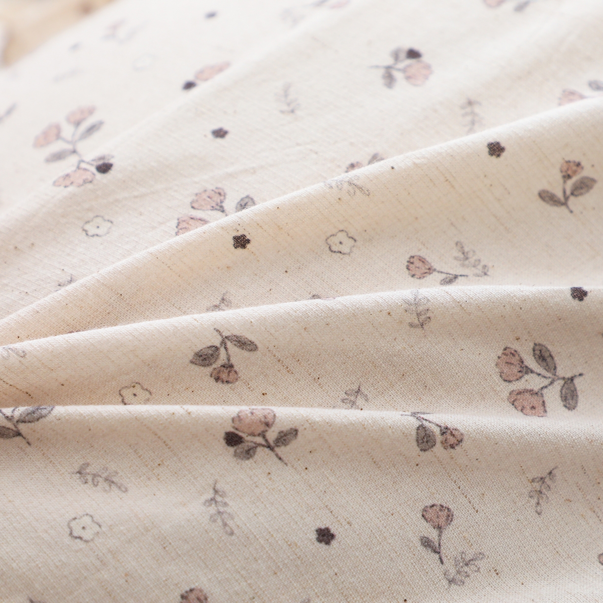 91家纺网 家纺一手货源 找家纺 芯洲 2026新款月芽形棉麻充棉助眠夹腿神器抱枕 棉麻抱枕-郁金香