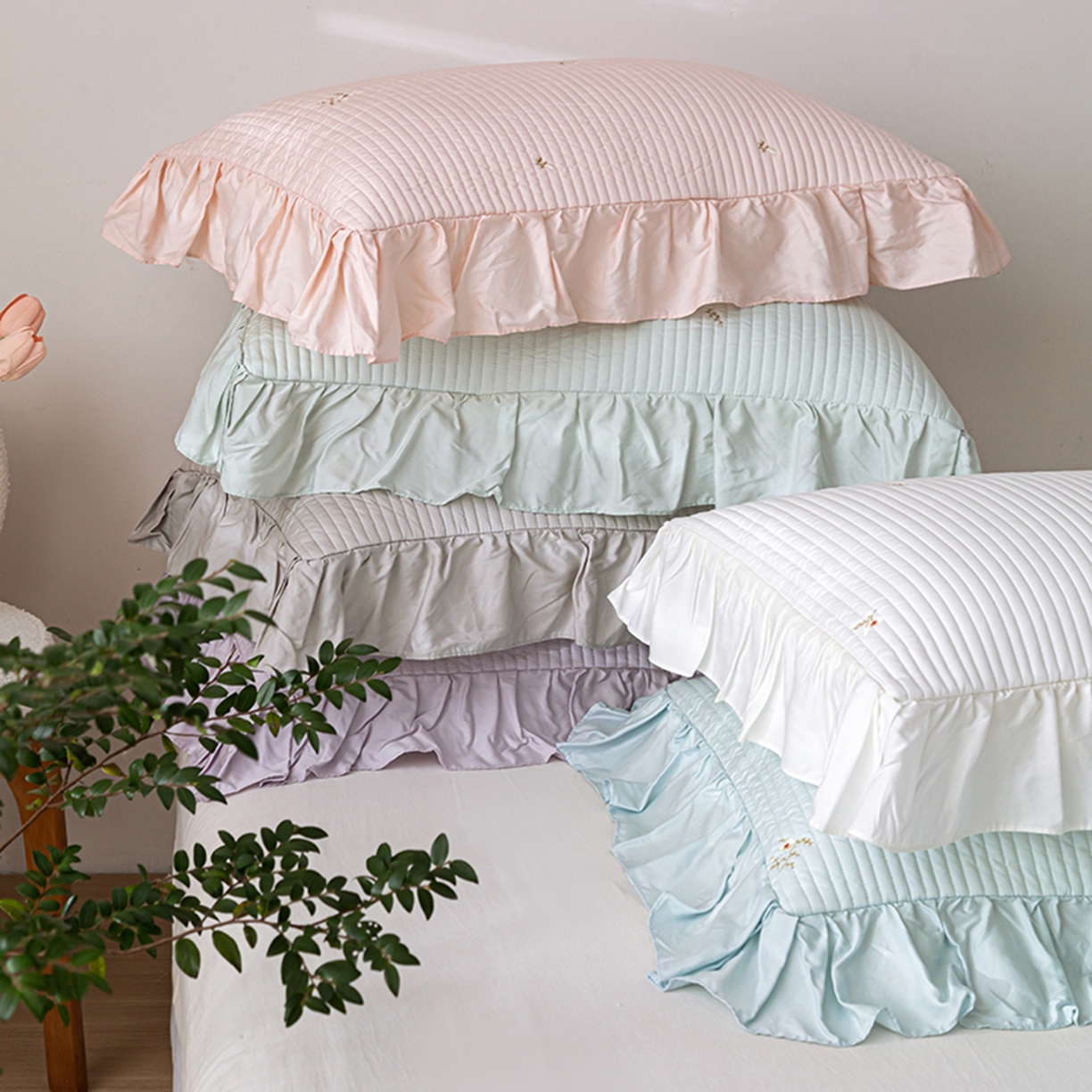 91家纺网 家纺一手货源 找家纺 上喜 2026新款天丝小花刺绣夏被夏凉被空调被四件套 组合图（仅供展示不可下单）