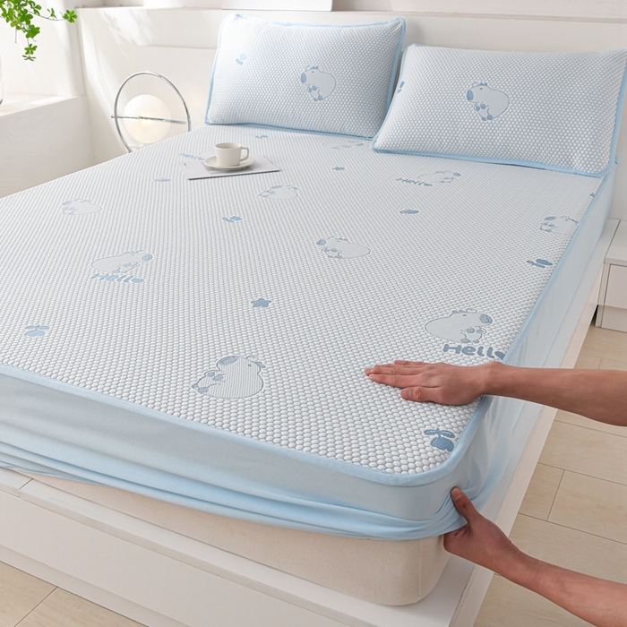 91家纺网 家纺一手货源 找家纺 席匠 2026新款冰豆豆床裙卡通款凉席席子凉席三件套 卡比巴拉床笠款-蓝