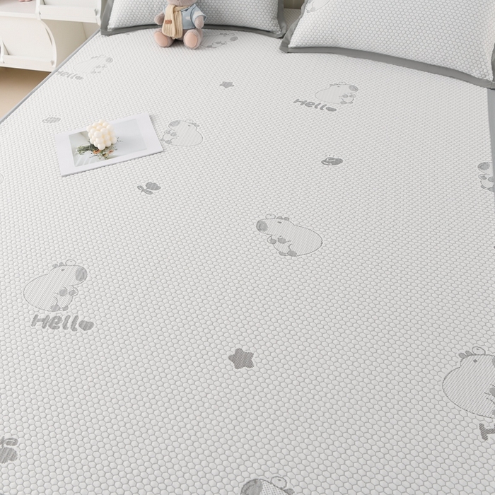 91家纺网 家纺一手货源 找家纺 席匠 2026新款冰豆豆床裙卡通款凉席席子凉席三件套 卡比巴拉床席款-灰