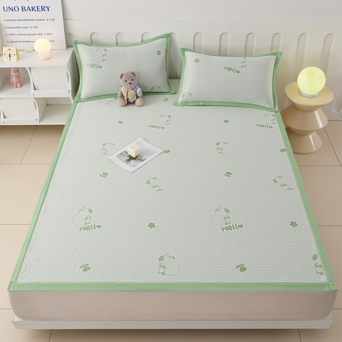 91家纺网 家纺一手货源 找家纺 席匠 2026新款冰豆豆床裙卡通款凉席席子凉席三件套 卡比巴拉床席款-绿
