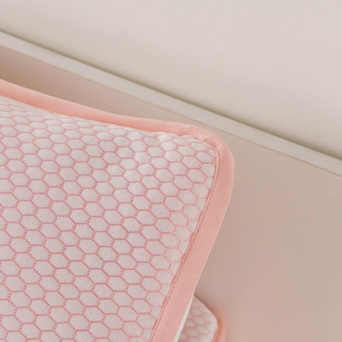 91家纺网 家纺一手货源 找家纺 席匠 2026新款冰豆豆床裙卡通款凉席席子凉席三件套 卡比巴拉床笠款-粉