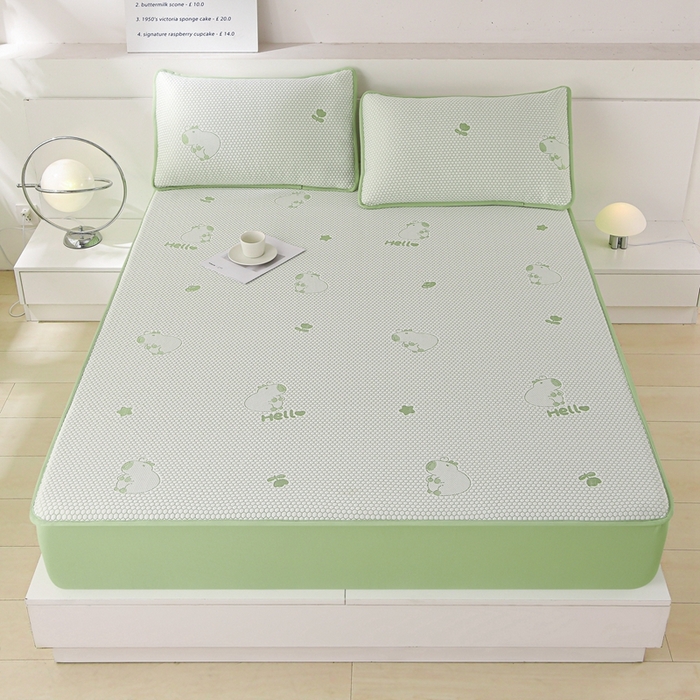 91家纺网 家纺一手货源 找家纺 席匠 2026新款冰豆豆床裙卡通款凉席席子凉席三件套 卡比巴拉床笠款-绿