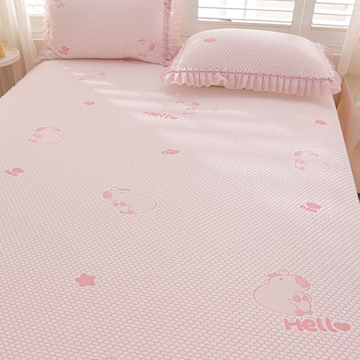 91家纺网 家纺一手货源 找家纺 席匠 2026新款冰豆豆床裙卡通款凉席席子凉席三件套 卡比巴拉渐变款-粉