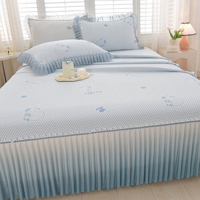 91家纺网 家纺一手货源 找家纺 席匠 2026新款冰豆豆床裙卡通款凉席席子凉席三件套 卡比巴拉渐变款-蓝