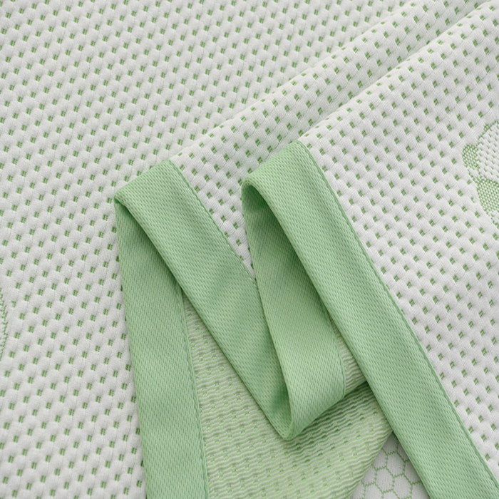 91家纺网 家纺一手货源 找家纺 席匠 2026新款冰豆豆床裙卡通款凉席席子凉席三件套 卡比巴拉渐变款-绿