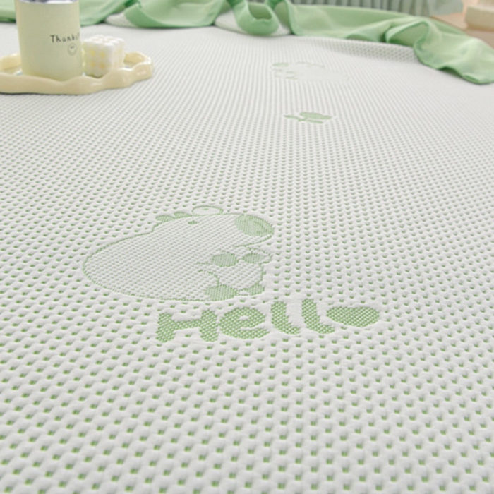 91家纺网 家纺一手货源 找家纺 席匠 2026新款冰豆豆床裙卡通款凉席席子凉席三件套 卡比巴拉渐变款-绿