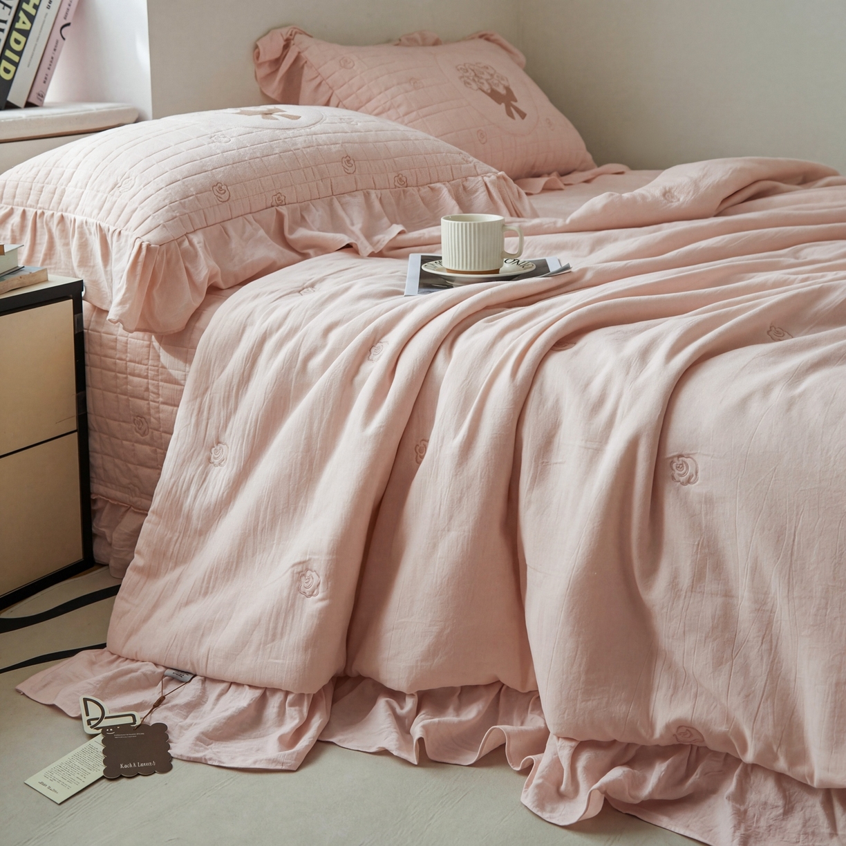 91家纺网 家纺一手货源 找家纺 上喜 2026新款全棉泡芙棉夏被夏凉被空调被四件套-玫瑰故事 玫瑰故事-粉色