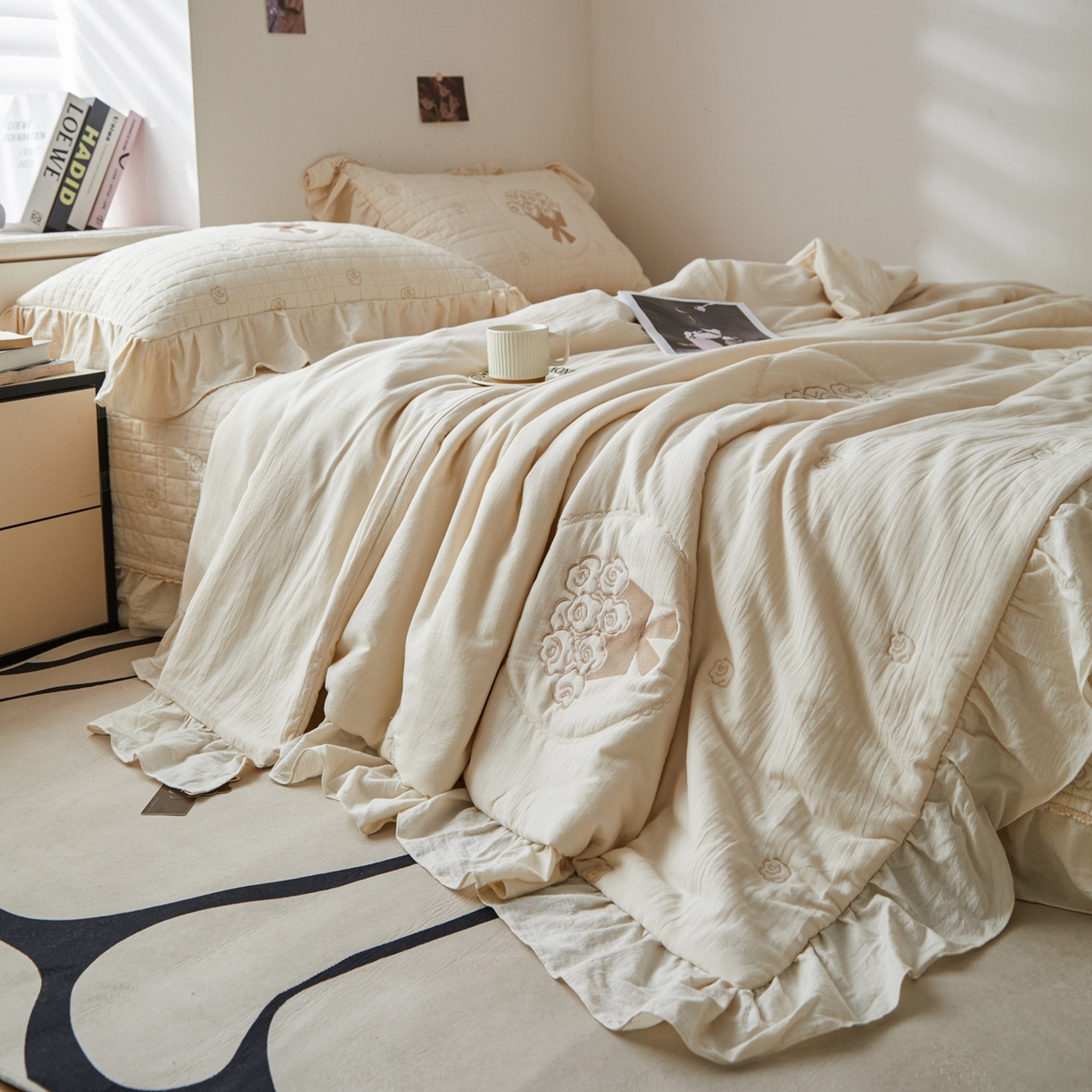 91家纺网 家纺一手货源 找家纺 上喜 2026新款全棉泡芙棉夏被夏凉被空调被四件套-玫瑰故事 玫瑰故事-米白