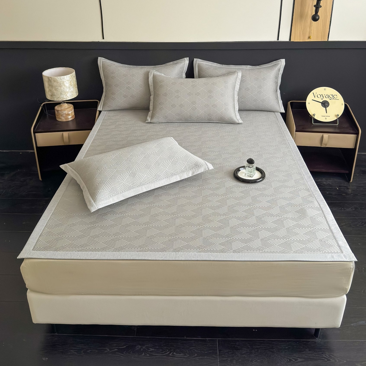 91家纺网 家纺一手货源 找家纺 席匠 2026新款冰豆豆冰感席面凉席席子大菱形直角 大菱形直角-灰