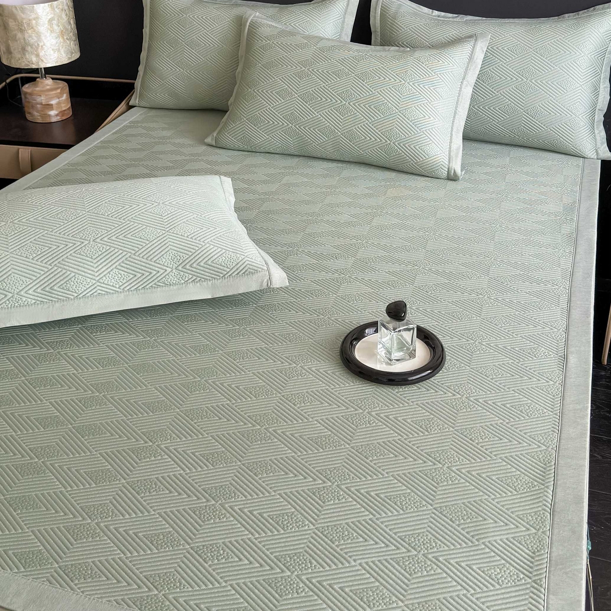 91家纺网 家纺一手货源 找家纺 席匠 2026新款冰豆豆冰感席面凉席席子大菱形直角 大菱形直角-绿