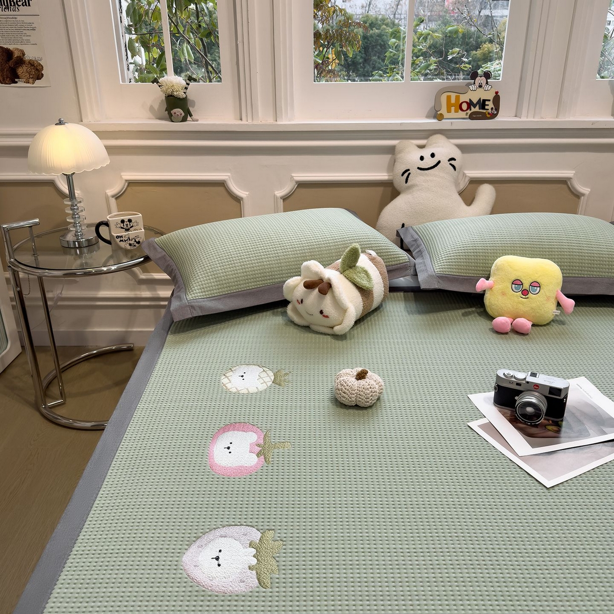 91家纺网 家纺一手货源 找家纺 耀悦家纺 2026新款毛巾绣乙纶冰豆豆凉席冰丝席华夫格卡通绣花博主ins风学生床 奶冻喵-果绿床席款