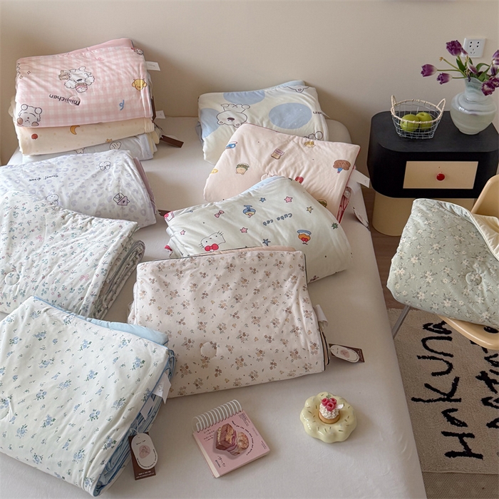 91家纺网 家纺一手货源 找家纺 暖生活 2026春夏新款A类针织锦氨绵绵冰双感夏被夏凉被空调被 组合图仅供展示不可下单