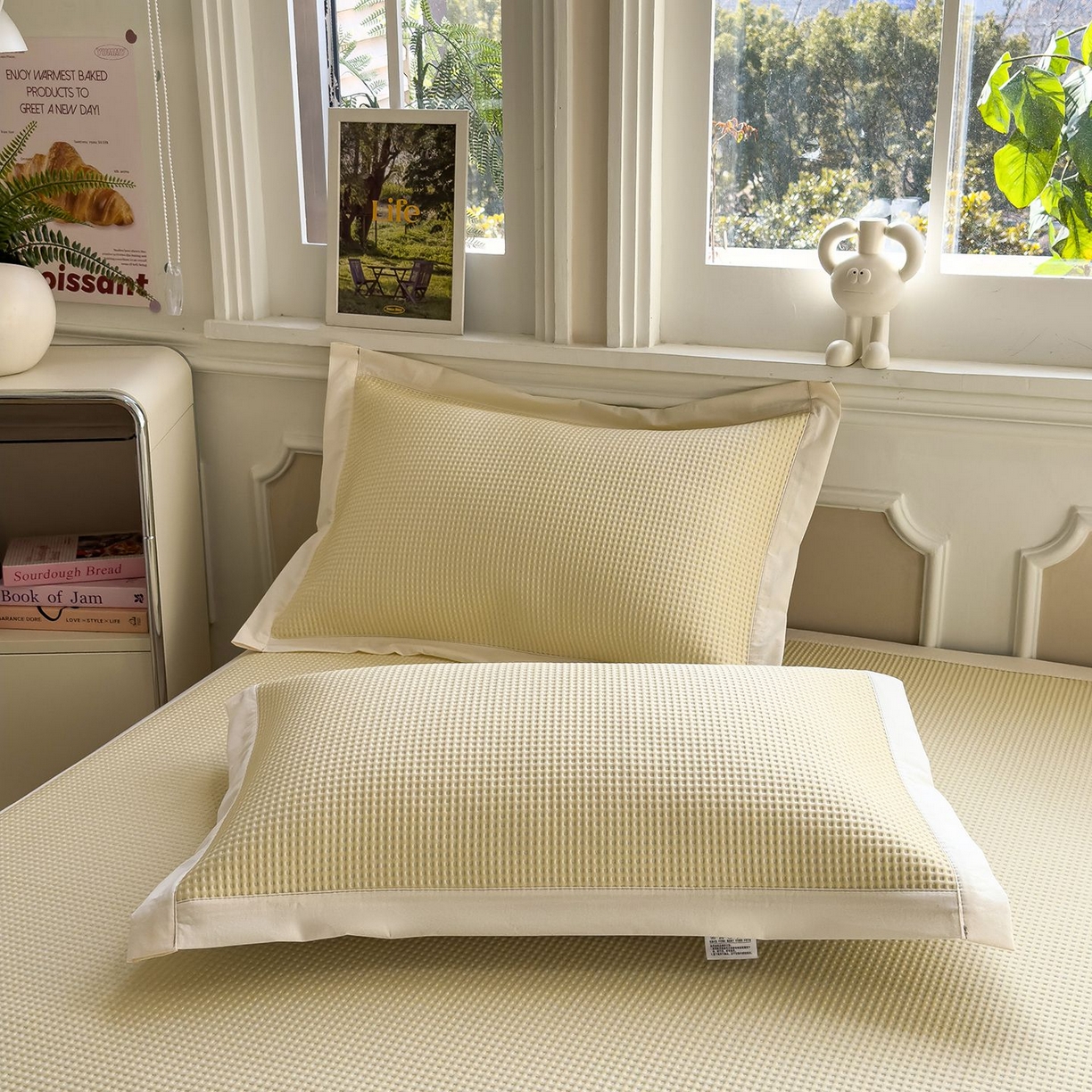 91家纺网 家纺一手货源 找家纺 耀悦家纺 2026新款毛巾绣乙纶冰豆豆凉席冰丝席华夫格卡通绣花博主ins风学生床 趣味腊肠狗床席款