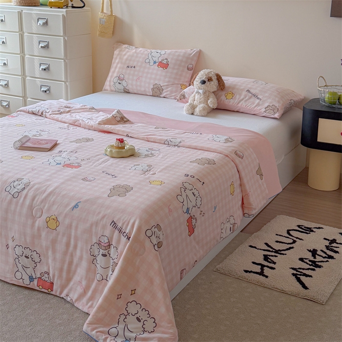 91家纺网 家纺一手货源 找家纺 暖生活 2026春夏新款A类针织锦氨绵绵冰双感夏被夏凉被空调被 粉格奶狗