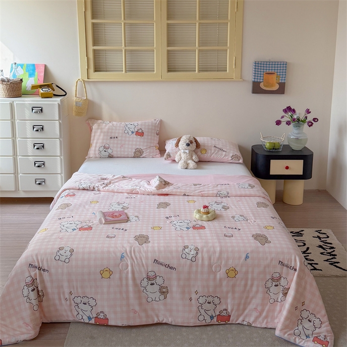 91家纺网 家纺一手货源 找家纺 暖生活 2026春夏新款A类针织锦氨绵绵冰双感夏被夏凉被空调被 粉格奶狗