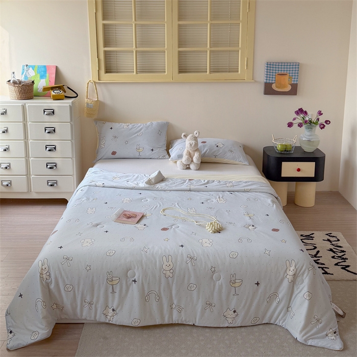 91家纺网 家纺一手货源 找家纺 暖生活 2026春夏新款A类针织锦氨绵绵冰双感夏被夏凉被空调被 浅蓝星语