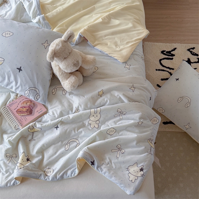 91家纺网 家纺一手货源 找家纺 暖生活 2026春夏新款A类针织锦氨绵绵冰双感夏被夏凉被空调被 浅蓝星语