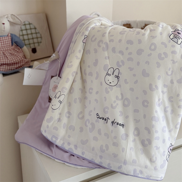 91家纺网 家纺一手货源 找家纺 暖生活 2026春夏新款A类针织锦氨绵绵冰双感夏被夏凉被空调被 紫豹纹