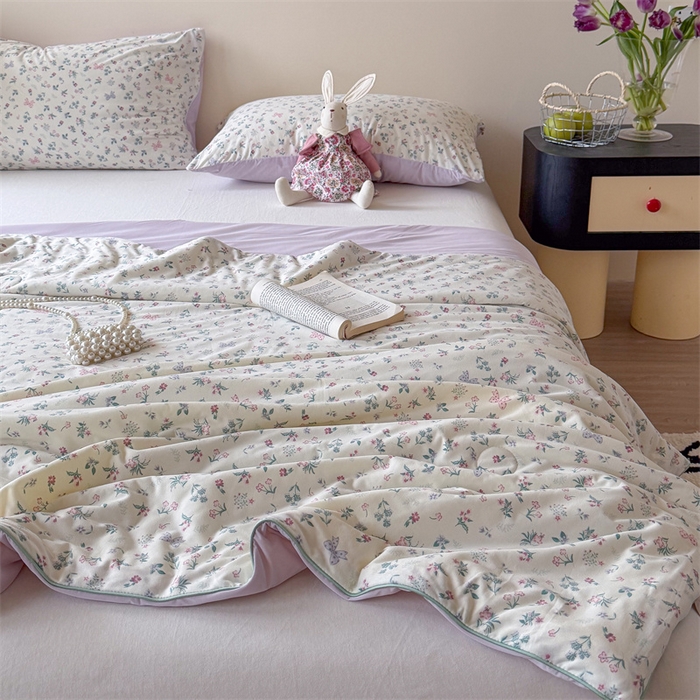 91家纺网 家纺一手货源 找家纺 暖生活 2026春夏新款A类针织锦氨绵绵冰双感夏被夏凉被空调被 紫雾樱野