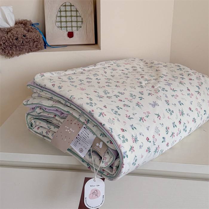 91家纺网 家纺一手货源 找家纺 暖生活 2026春夏新款A类针织锦氨绵绵冰双感夏被夏凉被空调被 紫雾樱野