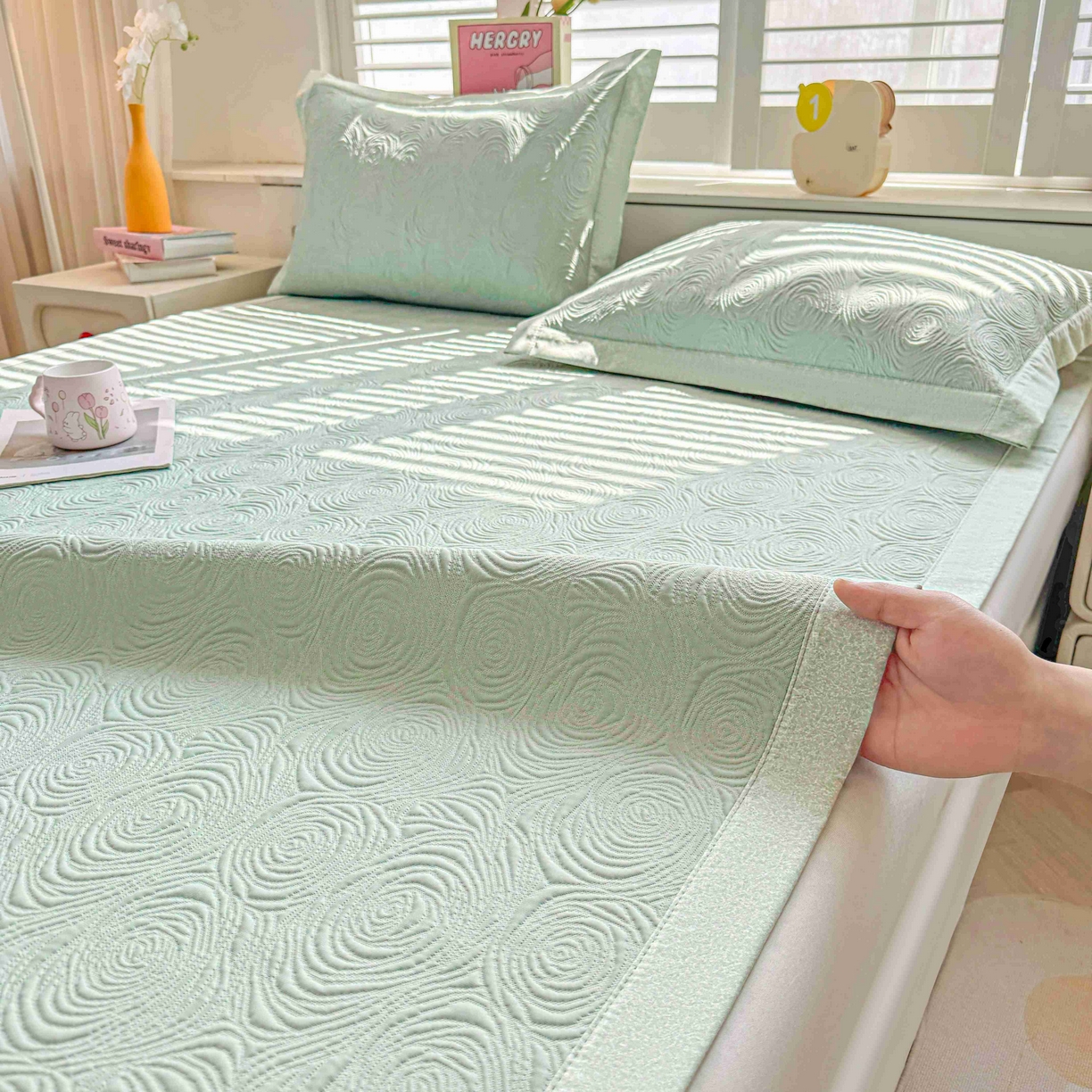 91家纺网 家纺一手货源 找家纺 （总）席匠 2026新款云柔玫瑰系列平铺款床裙款凉席席子