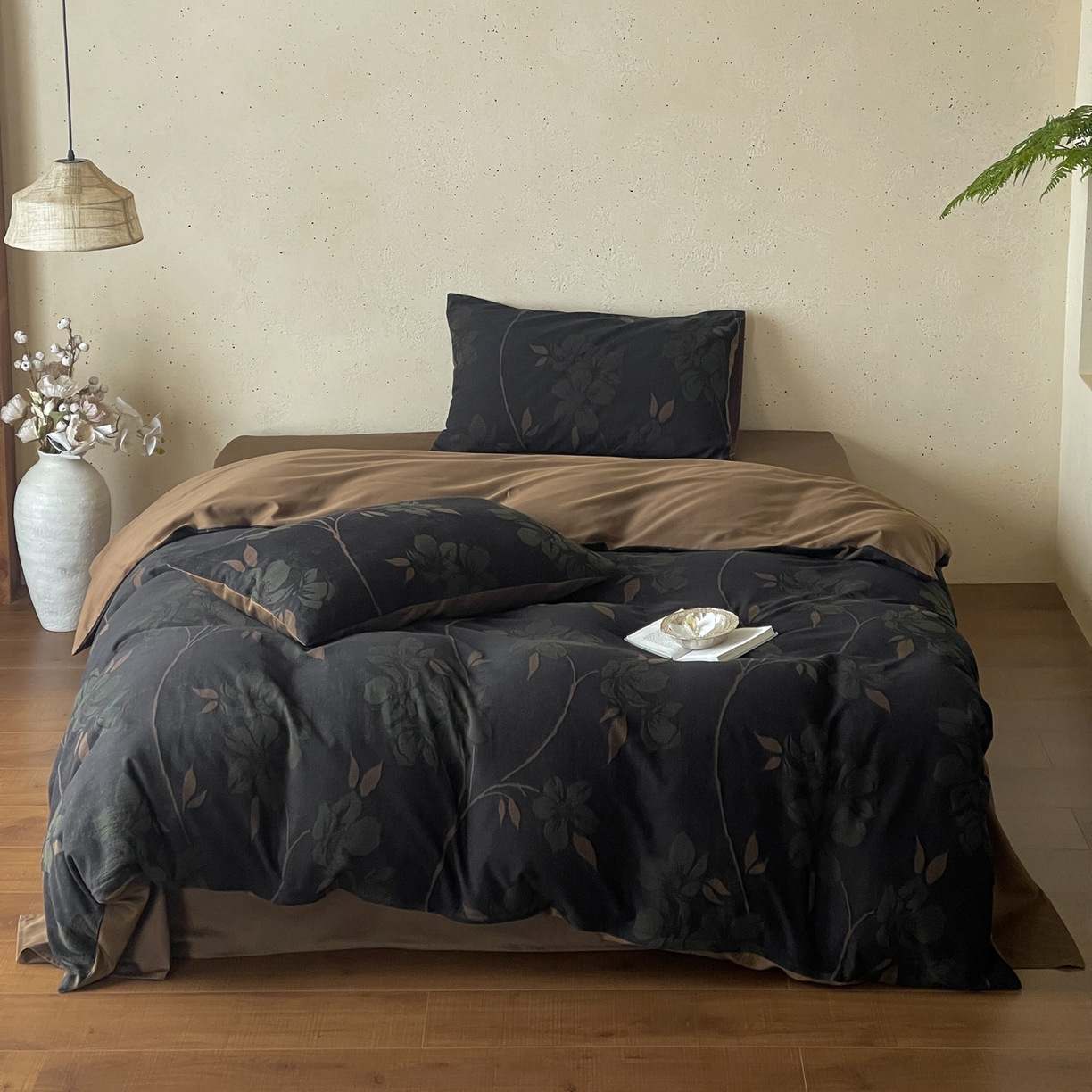 91家纺网 家纺一手货源 找家纺 云上 2026春夏新款全棉纯棉色织大提花四件套-曼华 曼华-黑咖