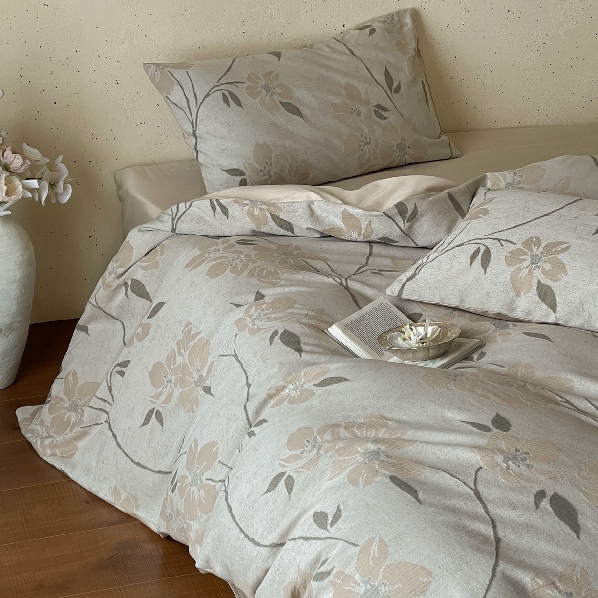 91家纺网 家纺一手货源 找家纺 云上 2026春夏新款全棉纯棉色织大提花四件套-曼华 曼华-奶绿