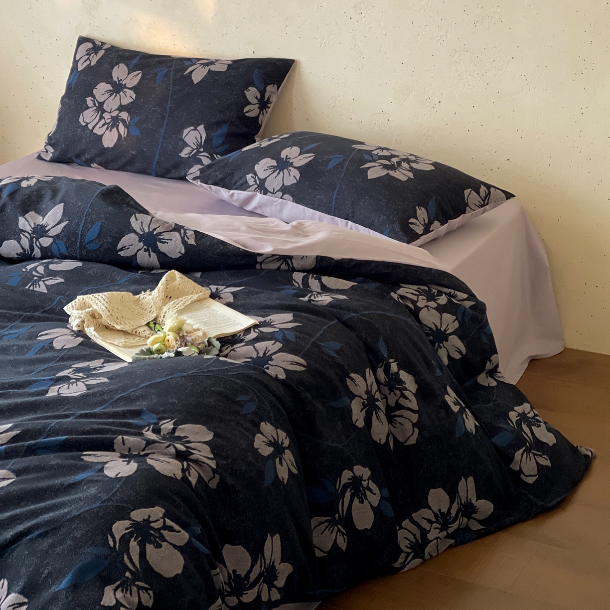 91家纺网 家纺一手货源 找家纺 云上 2026春夏新款全棉纯棉色织大提花四件套-曼华 曼华-紫