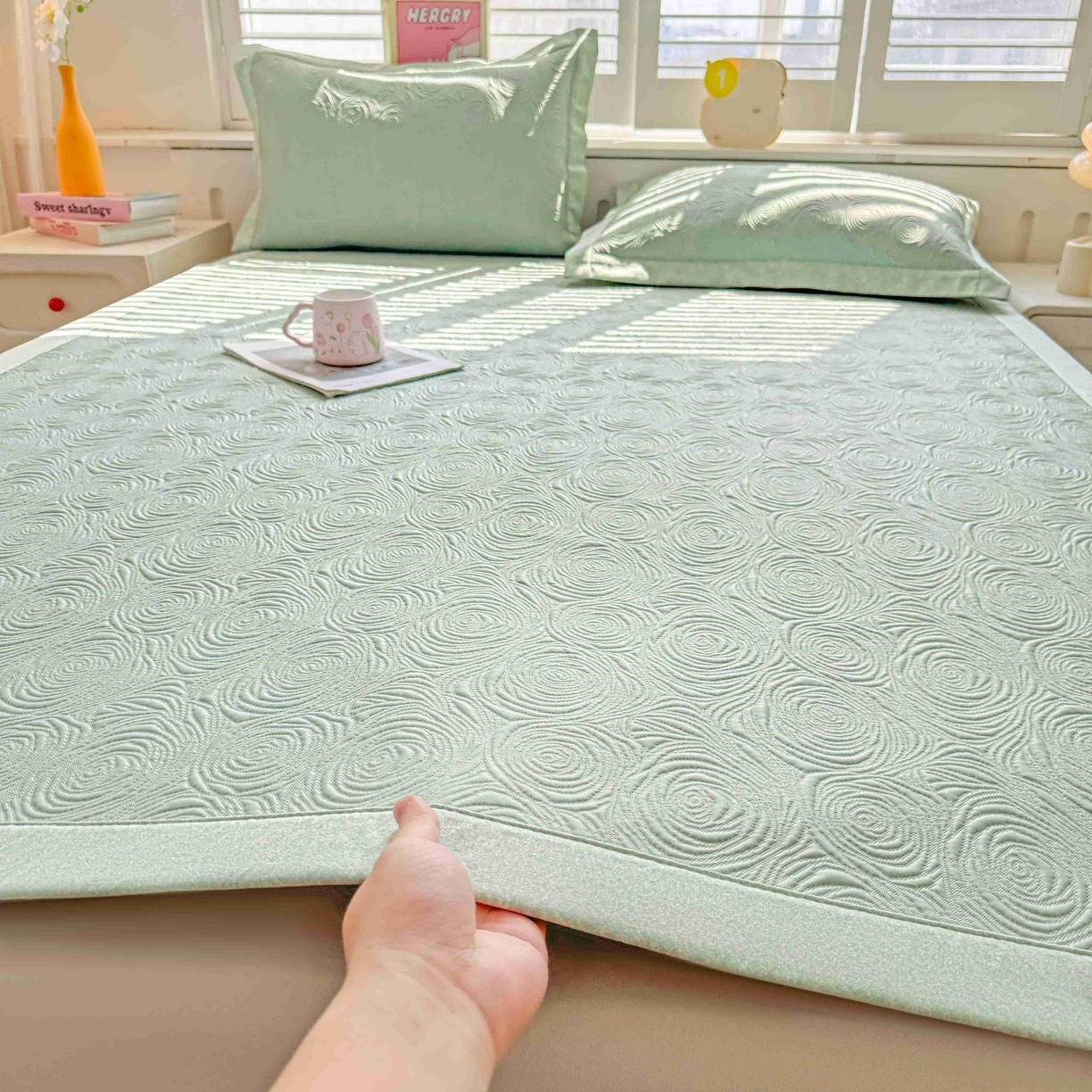 91家纺网 家纺一手货源 找家纺 （总）席匠 2026新款云柔玫瑰系列平铺款床裙款凉席席子