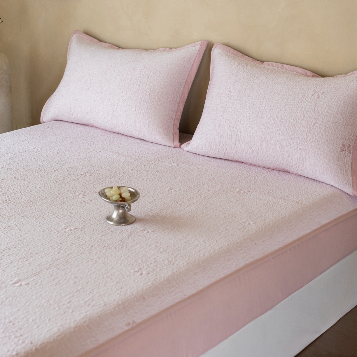 91家纺网 家纺一手货源 找家纺 （总）云上 2026新款冷萃丝三明治凉感席凉席席子-蝴蝶结系列