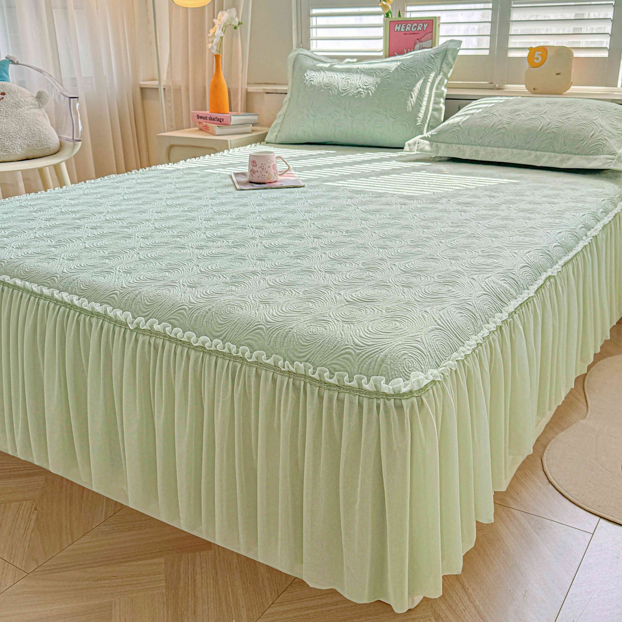 91家纺网 家纺一手货源 找家纺 席匠 2026新款云柔玫瑰系列平铺款床裙款凉席席子 薄荷绿-床裙款
