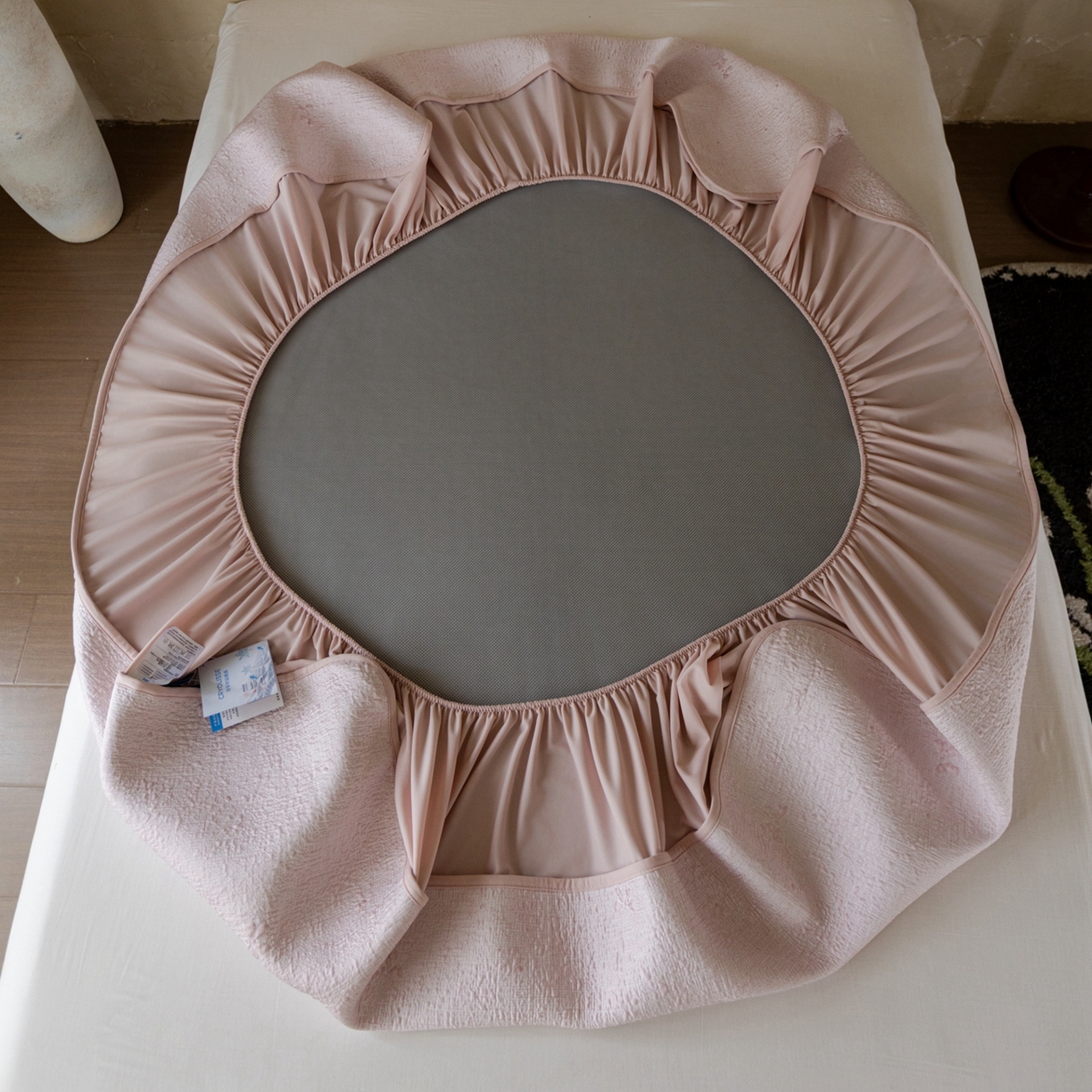 91家纺网 家纺一手货源 找家纺 云上 2026新款冷萃丝三明治凉感席凉席席子-蝴蝶结系列 蝴蝶结床笠款-粉色