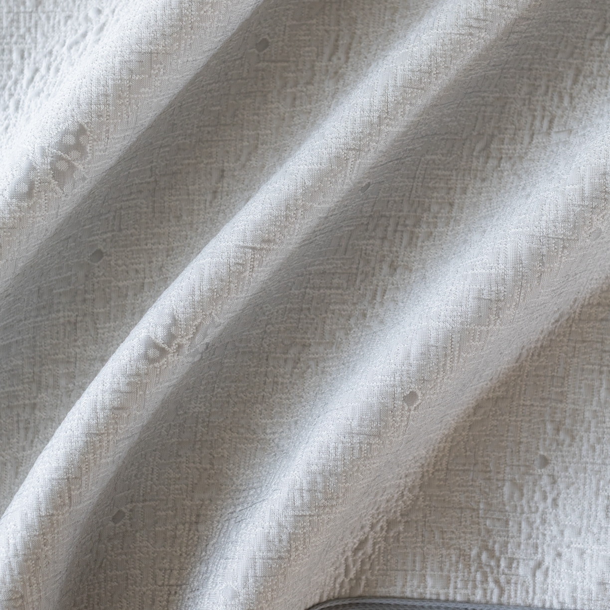 91家纺网 家纺一手货源 找家纺 云上 2026新款冷萃丝三明治凉感席凉席席子-蝴蝶结系列 蝴蝶结床笠款-灰色