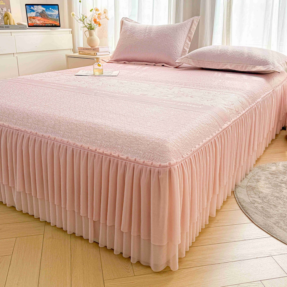 91家纺网 家纺一手货源 找家纺 席匠 2026新款LUX·奢序系列床裙款凉席席子 烟粉