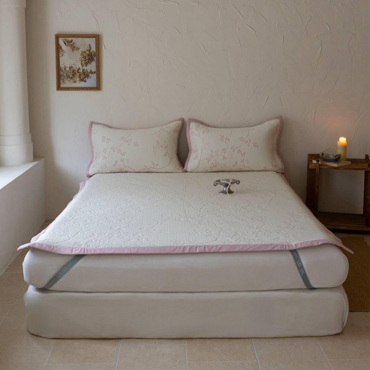 91家纺网 家纺一手货源 找家纺 （总）云上 2026新款冷萃丝三明治凉感席凉席席子-花漾系列