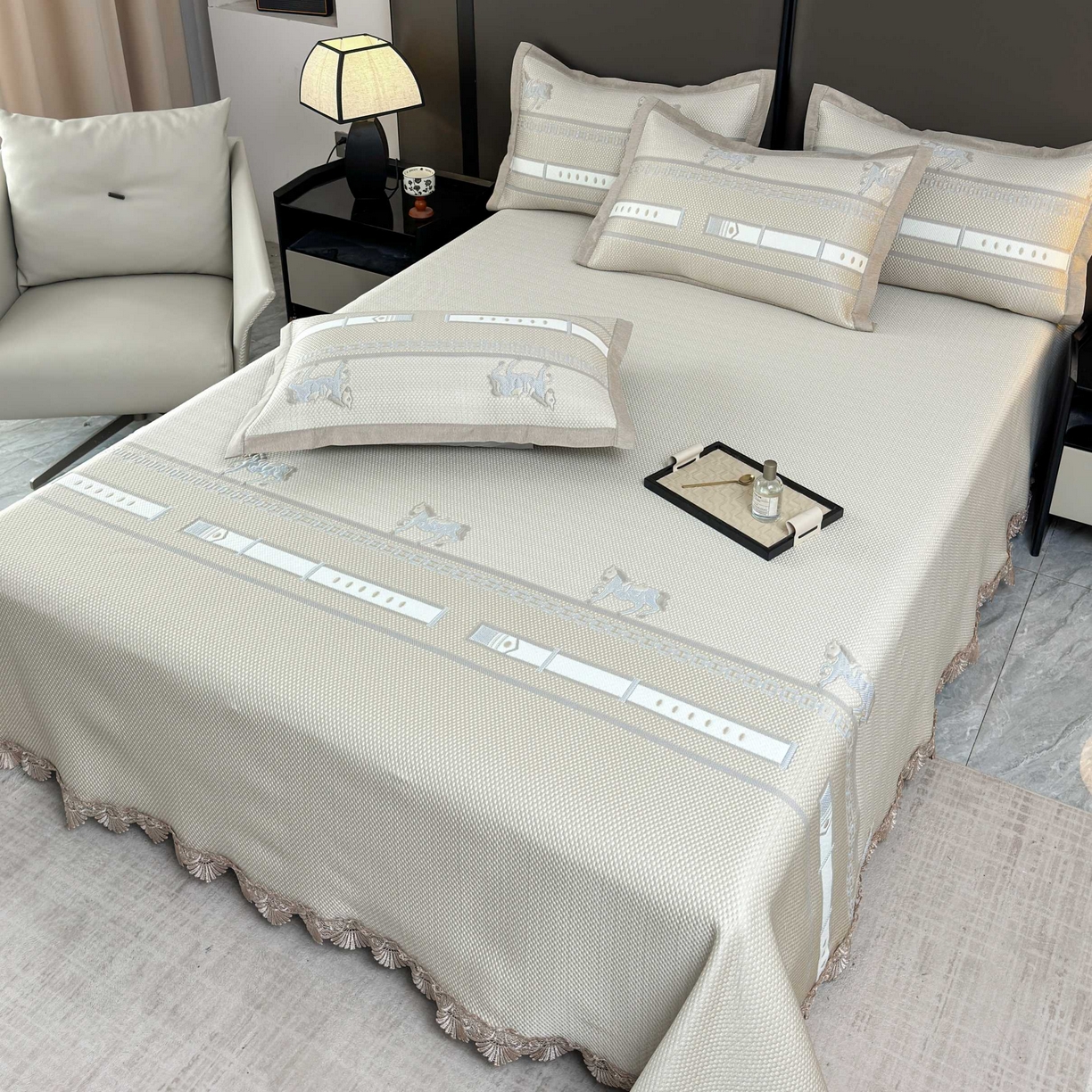 91家纺网 家纺一手货源 找家纺 席匠 2026新款双排扣子席三件套 双面马-香槟