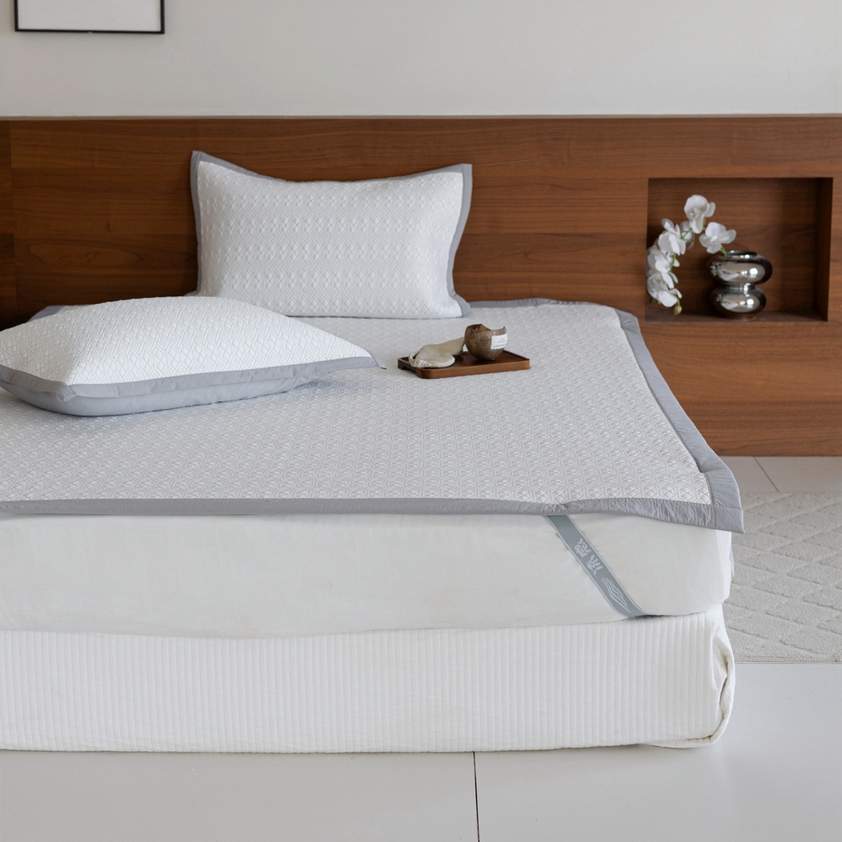 91家纺网 家纺一手货源 找家纺 云上 2026新款冷萃丝三明治凉感席凉席席子-几何系列 菱形床席-灰