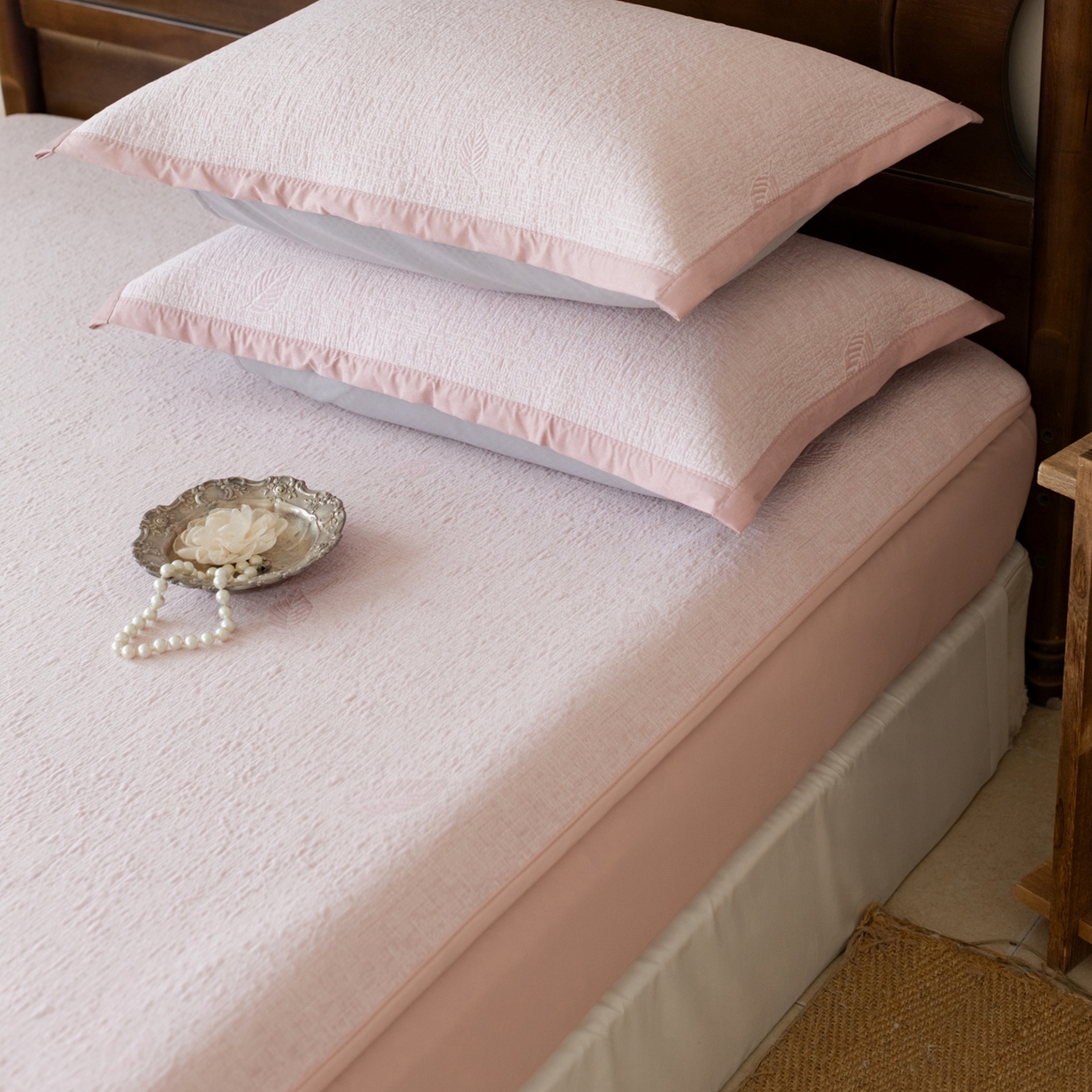 91家纺网 家纺一手货源 找家纺 （总）云上 2026新款冷萃丝三明治凉感席凉席席子-树叶系列