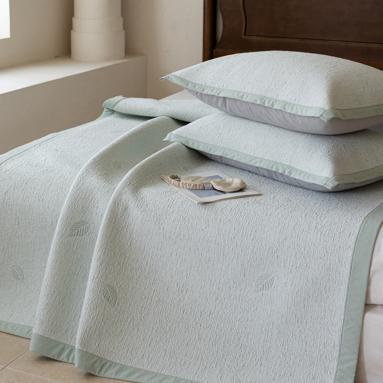 91家纺网 家纺一手货源 找家纺 云上 2026新款冷萃丝三明治凉感席凉席席子-树叶系列 树叶床席-绿色