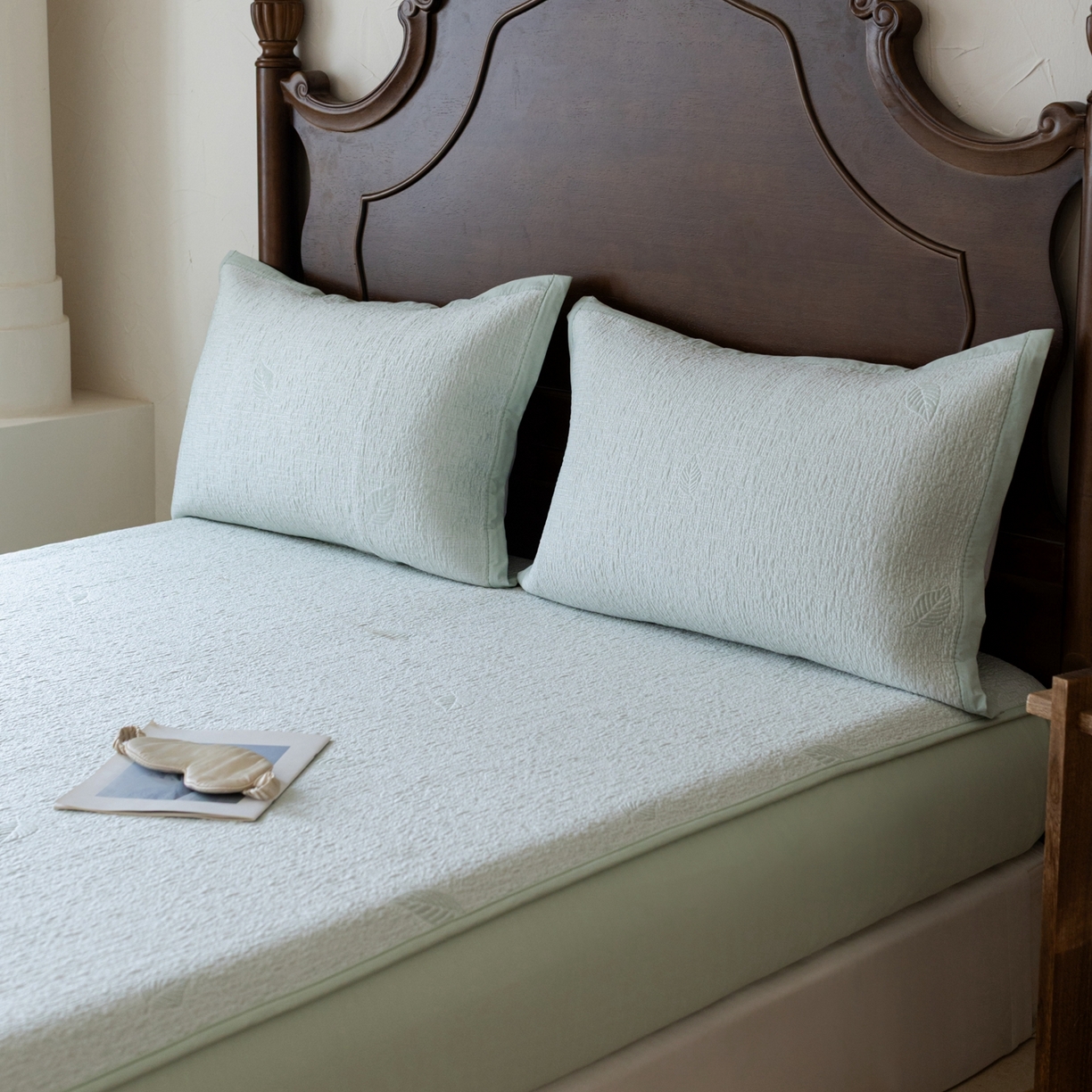 91家纺网 家纺一手货源 找家纺 云上 2026新款冷萃丝三明治凉感席凉席席子-树叶系列 树叶床笠-绿色