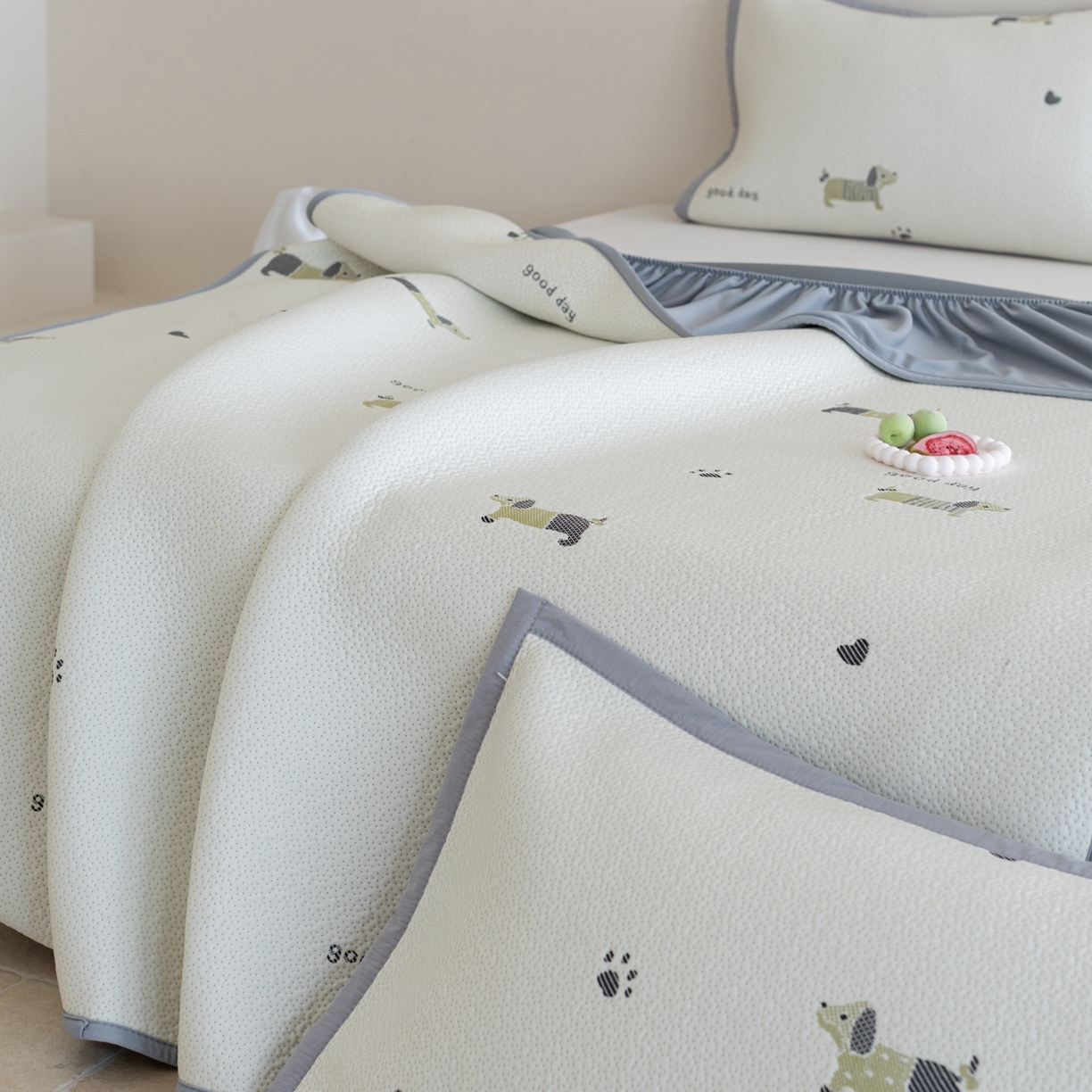 91家纺网 家纺一手货源 找家纺 （总）云上 2026新款冷萃丝三明治凉感席凉席席子-卡通系列